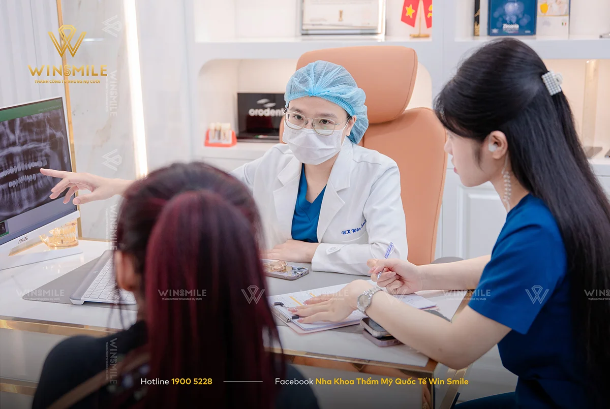 A dedicated consultation space with Dr. Hien